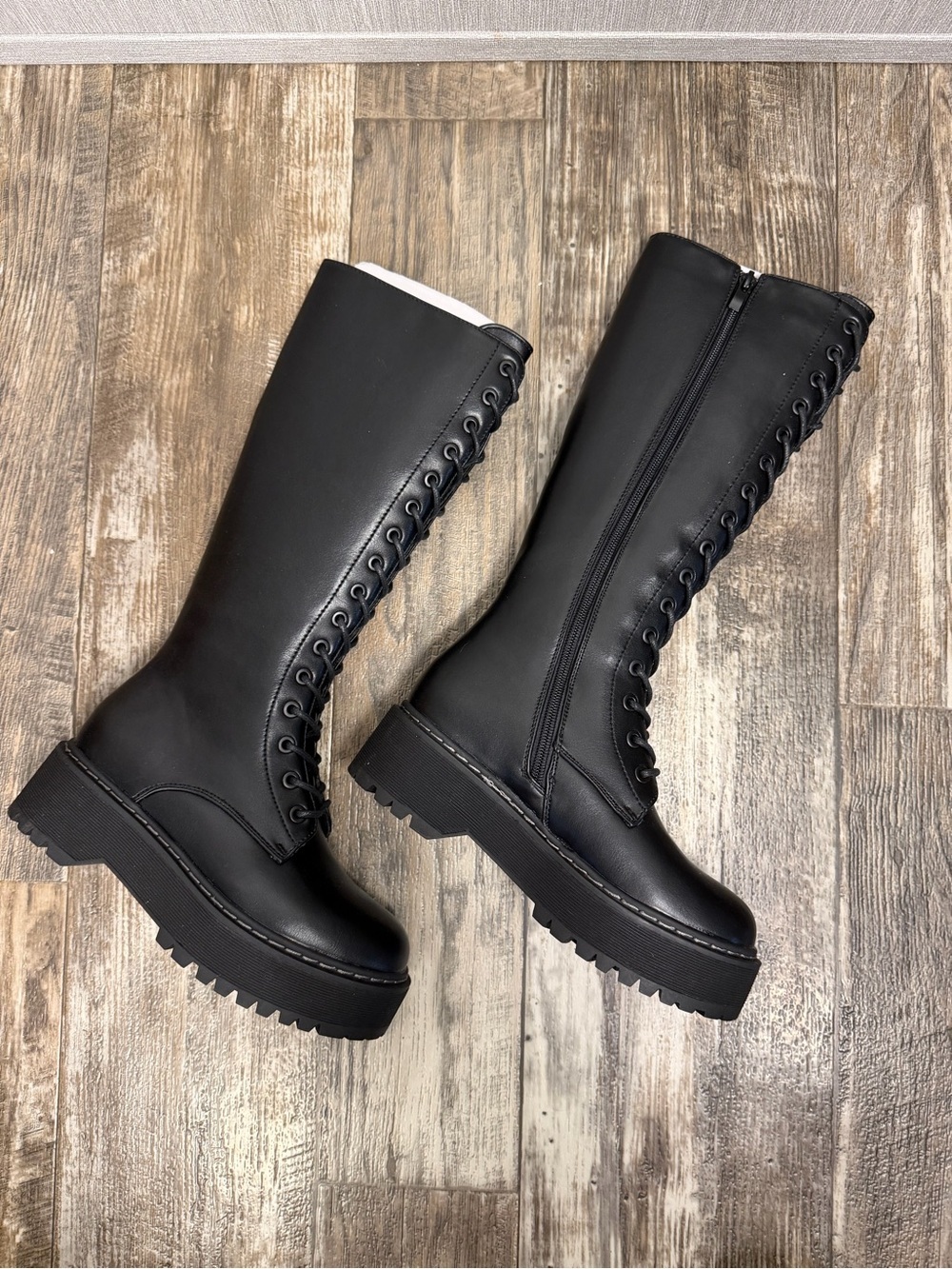 Steve Madden Black Lace-Up Knee-High Platform Boots Size 36=US 5.5-6 - Picture 11 of 16